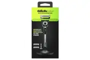 Gillette Labs with Exfoliating Bar Razor for men, 1 Handle, 2 Razor Blade Refills, and Premium Magnetic Stand