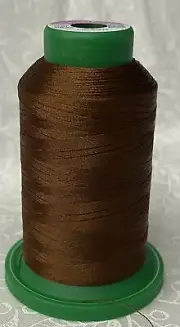 ISACORD 40, Machine Embroidery / Sewing Thread 1000m Colour 0933 REDWOOD