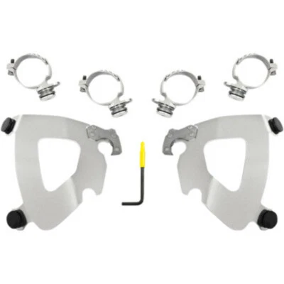 Memphis Shades Gauntlet Fairing Trigger-Lock Polished Harley 18+ Softail FXLR