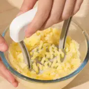 Manual Potato Masher Plastic Pressed Potato Smasher Portable Kitchen TooPW