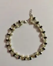 Black + White TULSI TULASI Bracelet, 925 Sterling Silver Caps 8-8.5 inch 6.25 gm