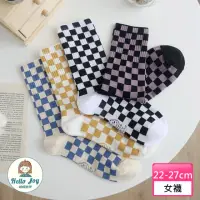 在飛比找momo購物網優惠-【哈囉喬伊】韓國襪子 棋盤格底部微笑中筒襪 女襪 A471(