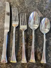 Waterford Mont Clare 18/10 Stainless Steel 5 Piece Place Set