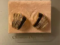 在飛比找Yahoo奇摩拍賣-7-11運費0元優惠優惠-Christian Dior 70年代vintage 耳環