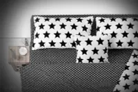 在飛比找Yahoo!奇摩拍賣優惠-【 輕工業家具 】星星黑白純棉床包四件套組-100%高級精梳