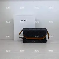 在飛比找Yahoo!奇摩拍賣優惠-30年老店 現貨 CELINE 老花 斜背包 焦糖 雙扣 雙