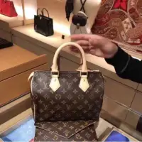 在飛比找Yahoo奇摩拍賣-7-11運費0元優惠優惠-【二手】Louis Vuitton LV SPEEDY BA