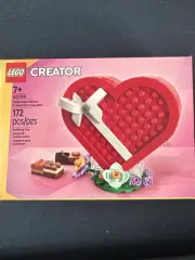 LEGO 40759 Creator Celebration Series 2 Valentine's Day Box 172pcs New/SEALED