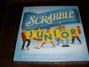 NEW SEALED MILTON BRADLEY SCRABBLE JUNIOR BOARD GAME 1999