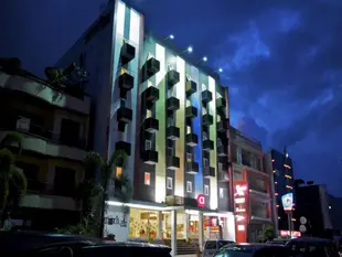 安汶艾瑪利斯飯店Amaris Hotel Ambon