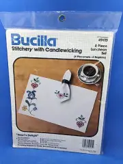 Bucilla Stitchery w/ Candlewicking 8 Piece Luncheon Set 49415 4 Napkin Placemats