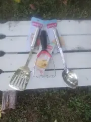 Basting Spoon/ Slotted Turner/ Spatula/ Potato Masher Lot