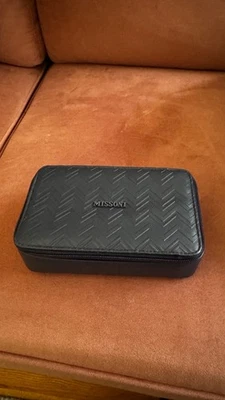 MISSONI Delta One First Class Amenity Kit. Navy Blue Unused