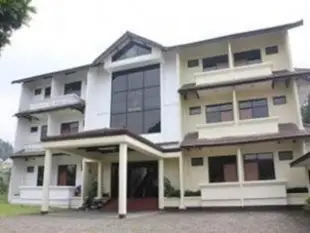 倫邦鑽石旅館Diamond Hotel Lembang