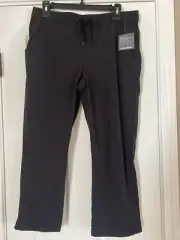 EDDIE BAUER Flexion Horizon Capri Pants Travex Womens 8Nylon Slightly Curvy NWT