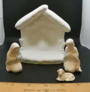 Small Nativity Manger set 4pcs , made from vintage mold Ready-to-paint bisque