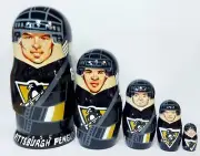 Nesting Russian dolls Pittsburgh Penguins 15 cm. ( 6 in). 5 dools. Hand made.
