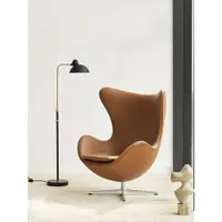 在飛比找ETMall東森購物網優惠-北歐真皮雞蛋椅Egg Chair極簡單人椅設計師創意婚紗影樓