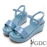 在飛比找momo購物網優惠-【GDC】漆皮春夏亮采素色基本百搭厚底一字涼鞋-淺藍色(11
