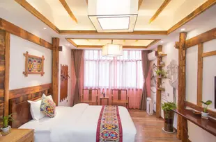 花築·張家界弘源居土家藝術民宿Floral Hotel Hongyuanju Tujia Art Hostel