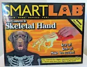 NEW IN BOX - SMARTLAB EDUCATIONAL TOY - User-Controlled HAND SKELETON - COMPLETE