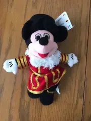 Disney Store Beefeater UK Mickey Mouse 8" Bean Bag Plush With Tag