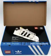 LEGO 10282 ADIDAS ORIGINAL SUPERSTAR 731 PIECES NISB