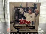 2025 TOPPS SERIES 1 BASEBALL MEGA BOX... FACTORY SEALED!!!