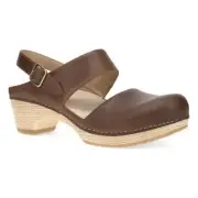 Dansko Lucia Women's Casual Sandals, Tan Oiled Pull Up, W40