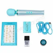 Le Wand Blue Petite Wand Massager All That Glimmers Gift Set