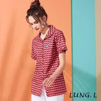 在飛比找momo購物網優惠-【LUNG.L 林佳樺】LM26A 桃紅色格紋棉質短袖襯衫(
