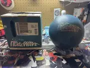 Ebonite Tidal Wave / Bowling Ball / New With Original Box / 15lbs 10oz