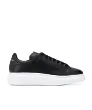 Alexander McQueen Oversized Sneakers 42 black