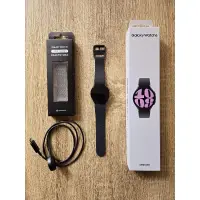 在飛比找蝦皮購物優惠-《出清拍賣🔥》SAMSUNG Galaxy Watch6 4