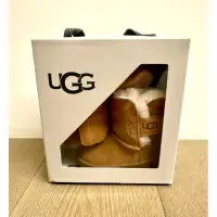 在飛比找蝦皮購物優惠-UGG 寶寶靴子 0-6個月 全新品