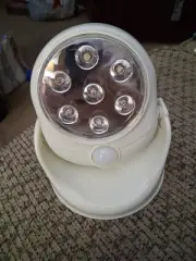 Battery Powered Wireless Led Motion Sensor Security Light Model #82-4727