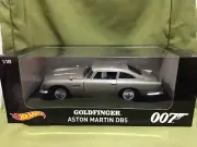 1:18 Hot Wheels James Bond 007 Goldfinger Aston Martin DB5 CMC95