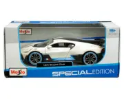 BUGATTI DIVO SATIN WHITE MET. W/ CARBON & BLUE ACCENTS 1/24 DIECAST MAISTO 31526