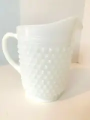 Vintage Anchor Hocking Pointy Hobnail Milk Glass Pattern/Design Pint Pitcher