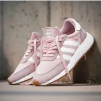 在飛比找蝦皮購物優惠-自售Adidas iniki pink runners愛迪達