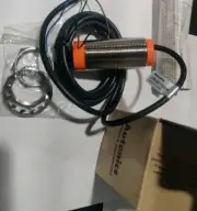 Autonics CR3015DP CR30-15DP Proximity Switches Sensor