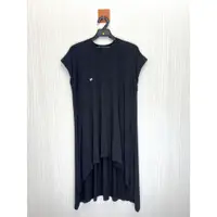 在飛比找蝦皮購物優惠-viga wang 設計師 黑色小Logo層次造型棉質洋裝