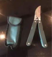 Self Contained Hand Tool