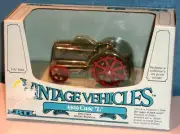 Vintage 1988 Ertl Classic Vehicles 1929 CASE L 1/43 Scale Die-Cast Tractor 2554