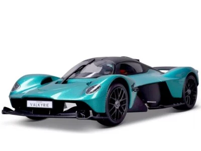 1/18 Maisto Aston Martin Valkyrie Green Metallic / Matte Black 31465 GRN