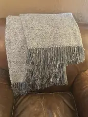 Restoration Hardware 50 x 70 ALPACA BOUCLE WEAVE THROW Gray NWT Stunning!