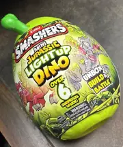 Dinosaur Smashers Jurassic Light-Up Dino Surprise Egg Mini Figure Set