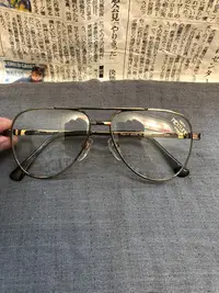 在飛比找Yahoo!奇摩拍賣優惠-日本回流 老牌豪雅hoya棕色雙梁眼鏡框 尺碼54 13 1
