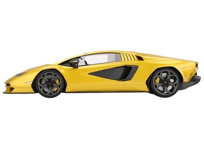 2023 Lamborghini Countach LPI 800-4 1/18 Model Car Giallo Orion Gold Metallic...