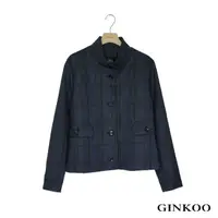 在飛比找momo購物網優惠-【GINKOO 俊克】前大口袋格紋立領外套